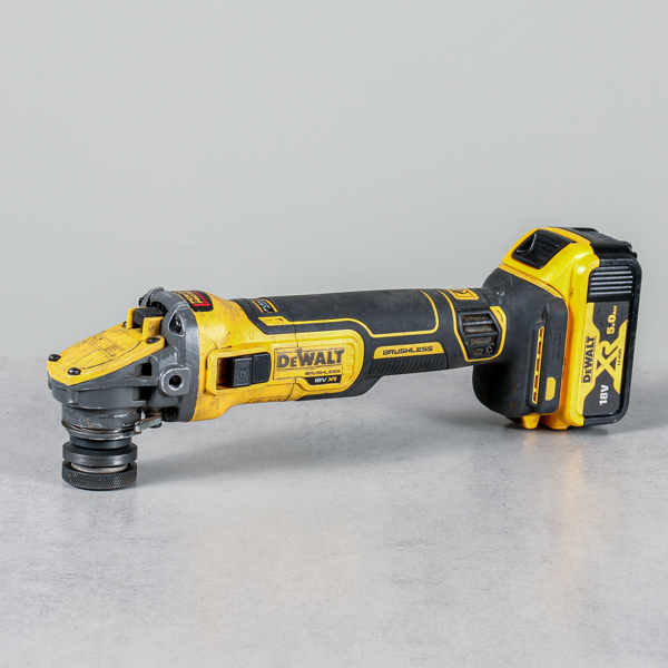 Vinkelslip DeWalt DCG409
