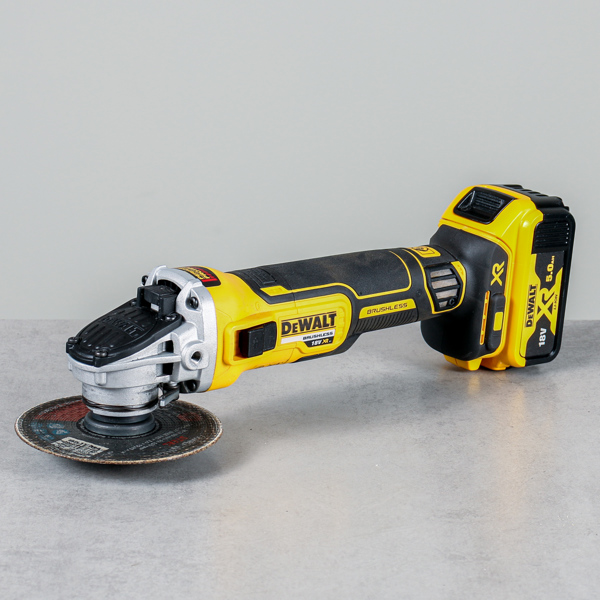 Vinkelslip DeWalt DCG405