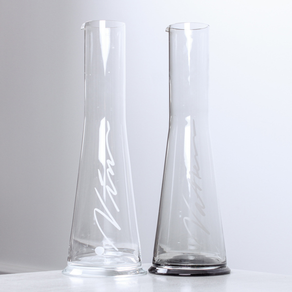 Karaffer, 2 st, Reijmyre, "Vin" & "Vatten"