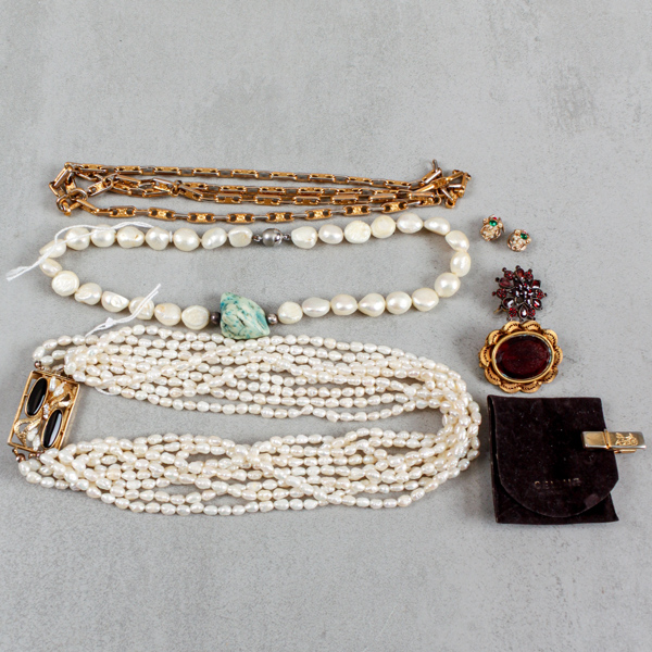 Bijouterier, pärlhalsband