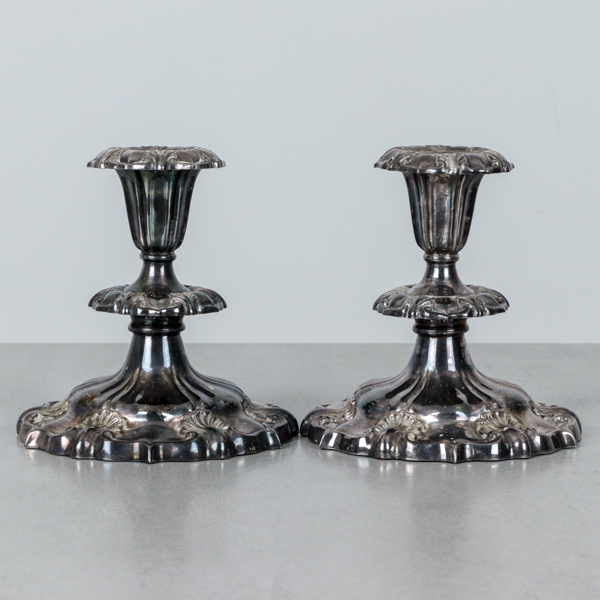 Ljusstakar, ett par, försilvrad koppar, 1900-tal