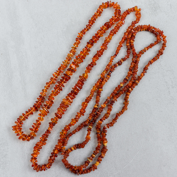 Halsband, 3st, Bärnsten