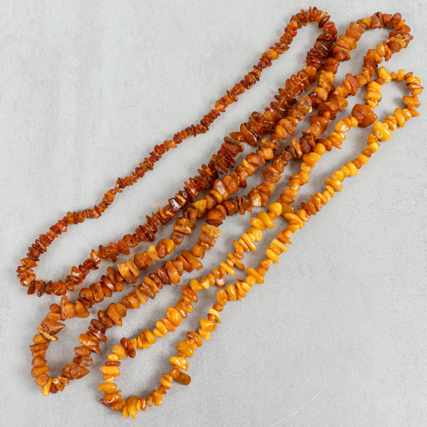 Halsband, Bärnsten, 3st