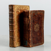 Bokgömmor, böcker daterad 1723 och 1785, franska band