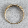 Ring, Guld 18k, med enstaka mindre diamanter, 2.9g