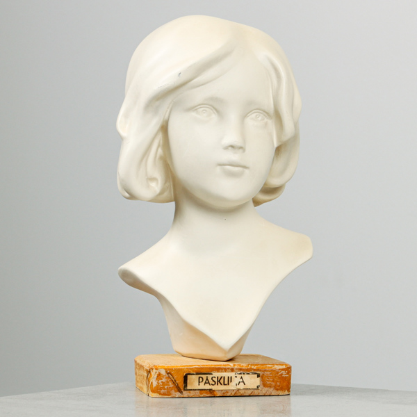 Byst, "Påskliljan", gips