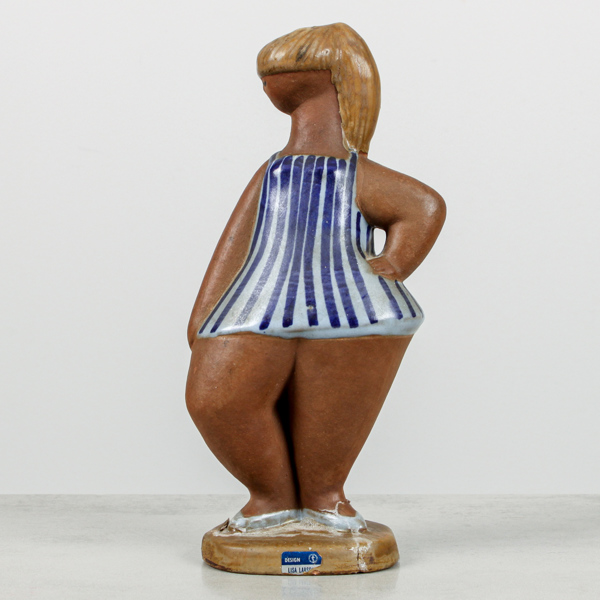 Lisa Larson, figurin "Dora"ur serien "ABC-flickorna", Gustavsberg, signerad