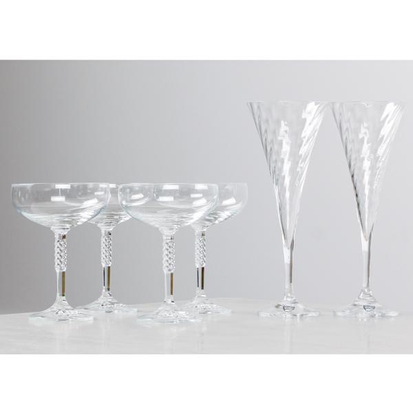 Champagneglas, 2 st "Helena", Orrefors, samt 4 st cocktailglas