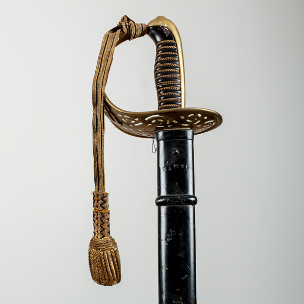 Pallasch, M/1893, för kavalleriofficer, med sabel och portepé