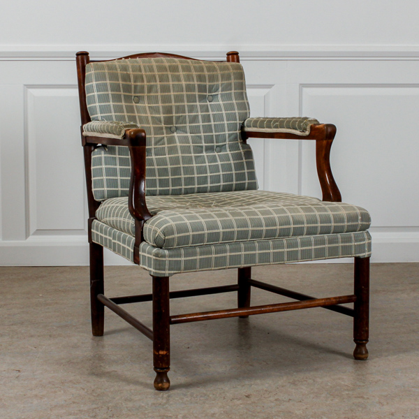 Fåtölj, Gripsholmsmodell, 1900-talets mitt