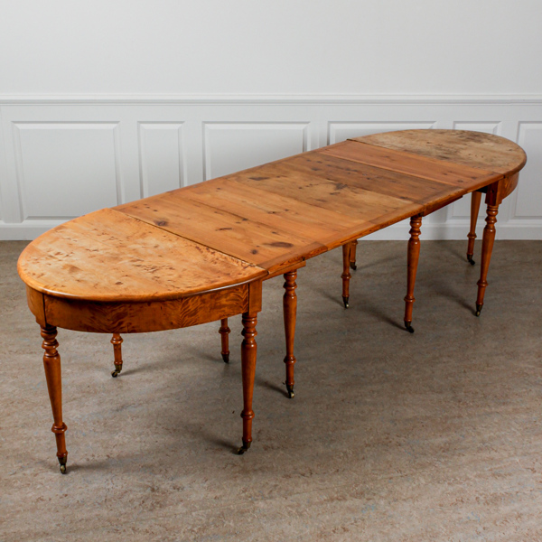 Matbord, med iläggsskivor, senempire, 1800-talets tredje kvartal