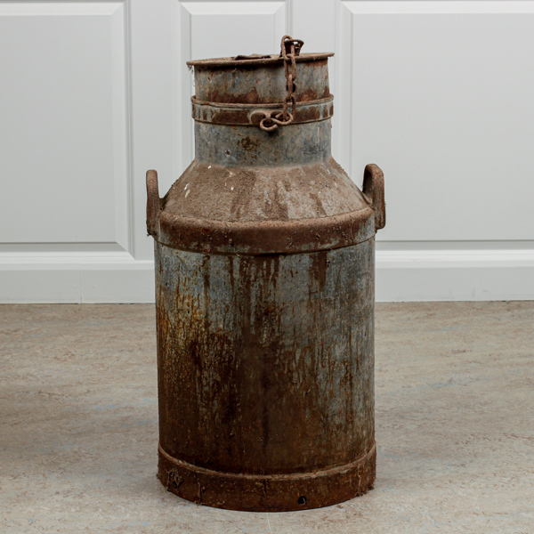 Mjölkkanna, stor modell, 1900-talets första hälft