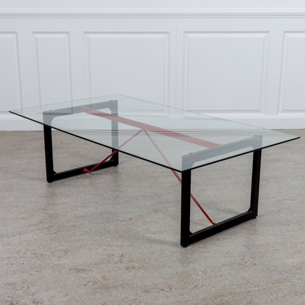 Soffbord, bemålat trä och metall, okänd formgivare, troligtvis Italien, 1970/80-tal