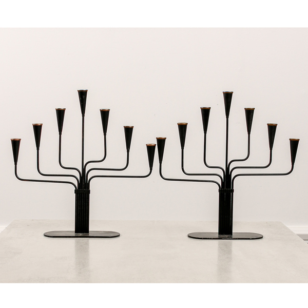 Gunnar Ander, 2 st kandelabrar, Ystad metall