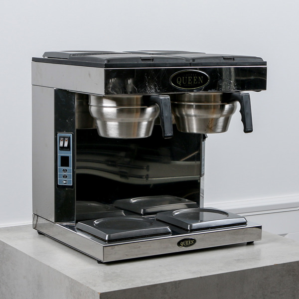 Coffee Queen kaffebryggare, CQ DA4, dubbelbryggare, med 4 värmeplattor