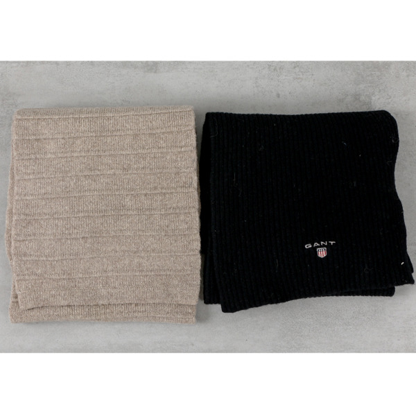 Halsdukar, 2 st, Nygårds Anna Bengtsson samt GANT