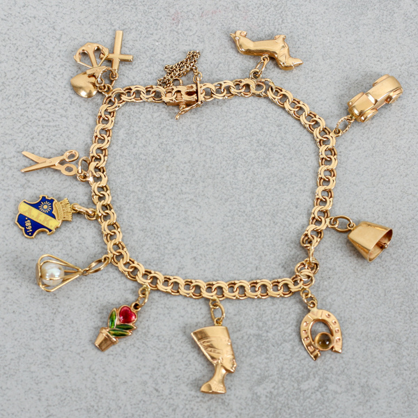 Armband med berlocker, Guld 18k, 15.6g