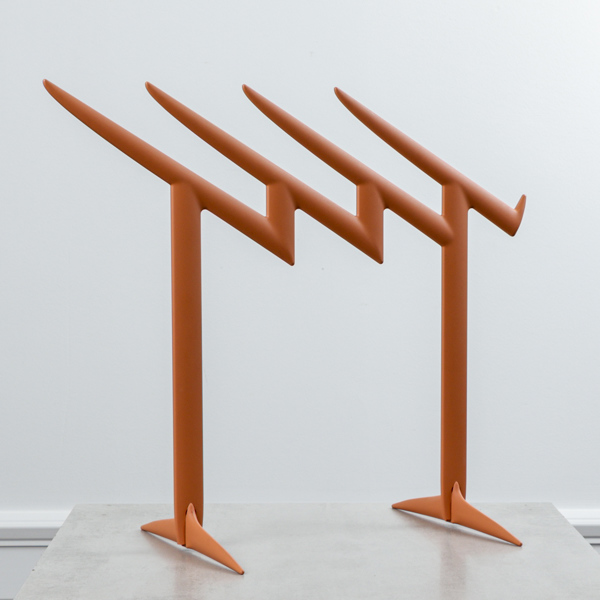 Philippe Starck, Tidningsställ, "Claudia Evangelista", Kartell, Italien