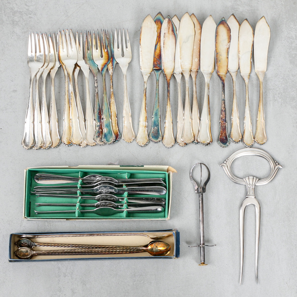 Fiskbestick, nysilver, 12 kuvert, skaldjursgafflar, rostfritt, mm