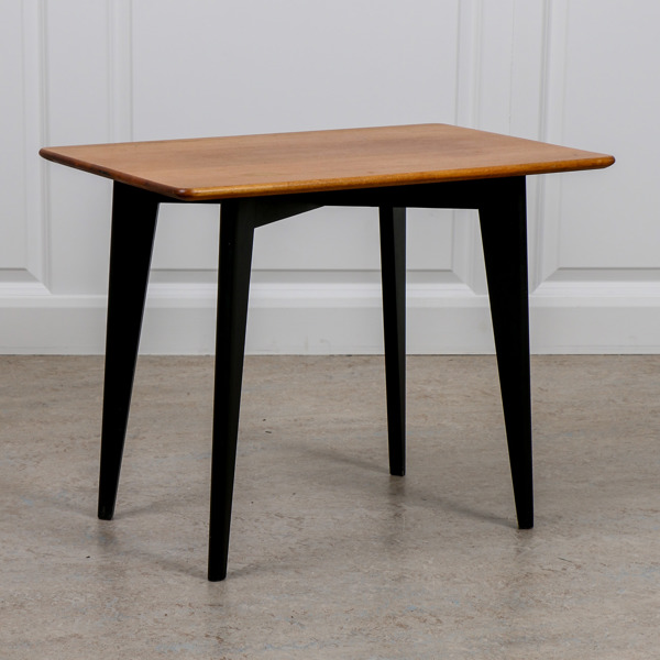 Soffbord, "Triva", Nordiska Kompaniet, Stockholm, 1900-talets mitt