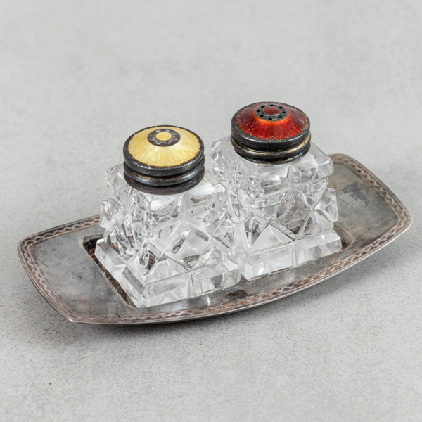 Salt och pepparkar, Sterling silver och emalj, Norge