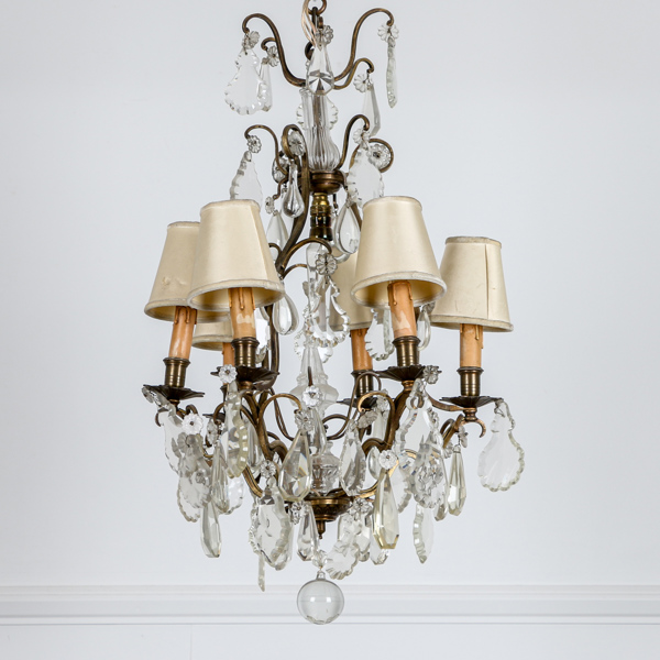 Takkrona, rokokostil, 1900-talets mitt