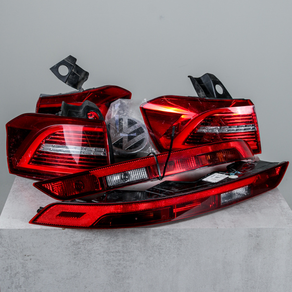 Lyktor, för Audi och Volkswagen, samt emblem, Volkswagen