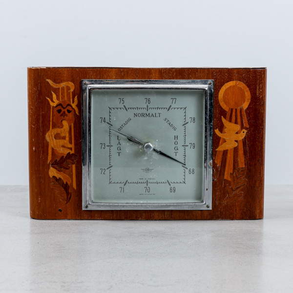 Barometer, med intarsiadekor, mekanik tillverkad i England, 1940-tal