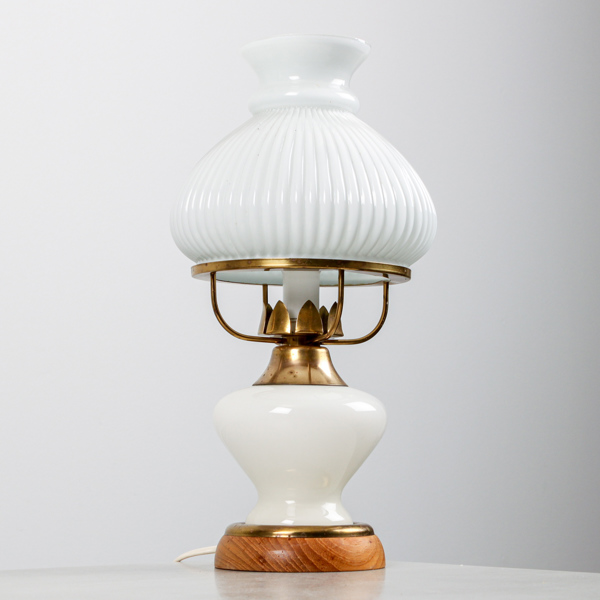 Bordslampa, teak, mässing och glas