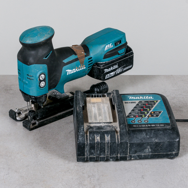 Sticksåg, Makita DJV181