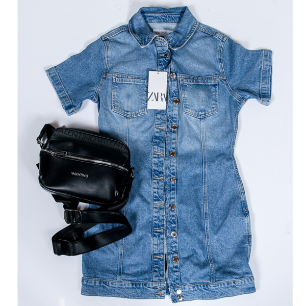 Jeansklänning Zara, strl L, samt handväska