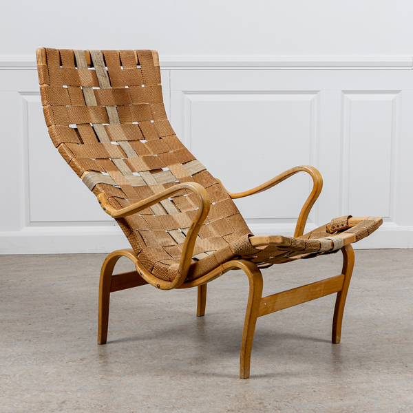 Bruno Mathsson, "Pernilla", vilstol, Firma Karl Mathsson, Värnamo, 1944 