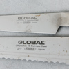 Global, brödkniv G-9 samt kniv GS-11 