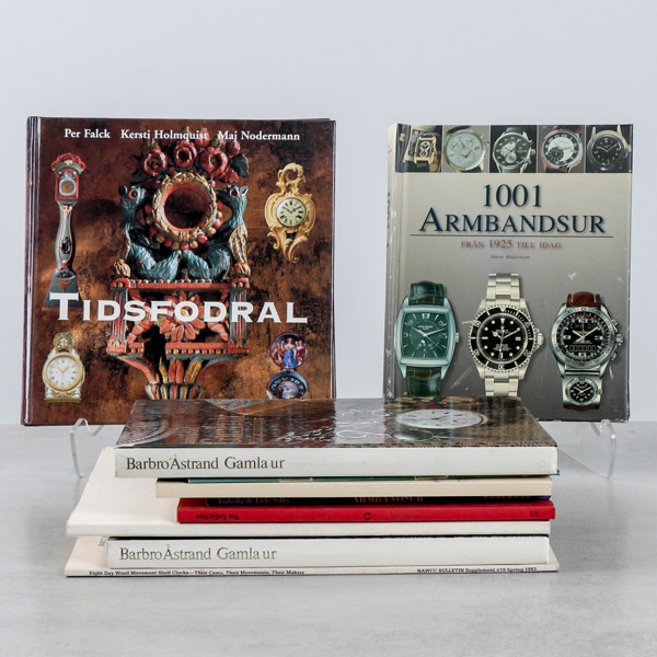 Böcker och häften, armbandsur och klockor