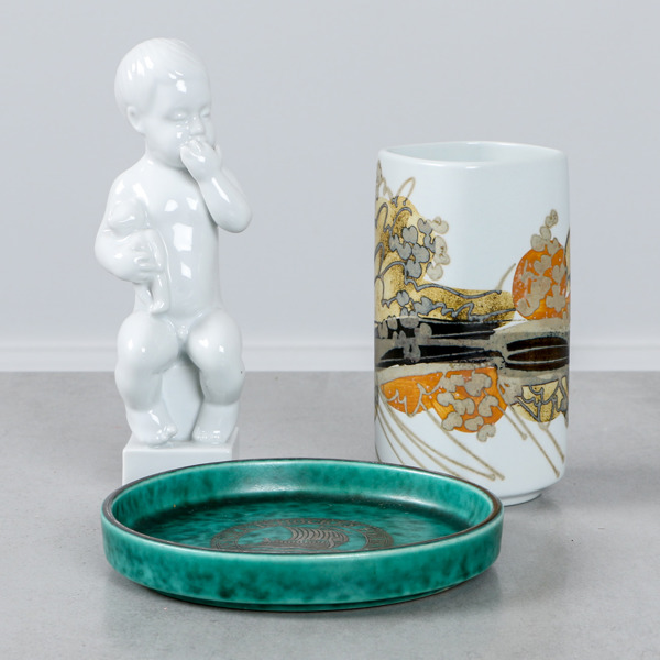 Figurin, Bing & Gröndahl, vas, Royal Copenhagen samt fat, Gustavsberg