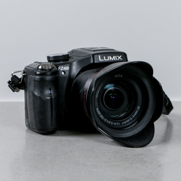 Digital systemkamera, Lumix FZ48