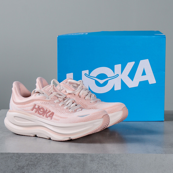 Sneakers, Hoka, "Bondi 9", oanvända, strl 42