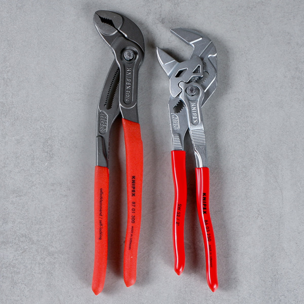 Knipex, 87 01 300 Cobra Hightech polygriptång samt Knipex 8603250, oanvända
