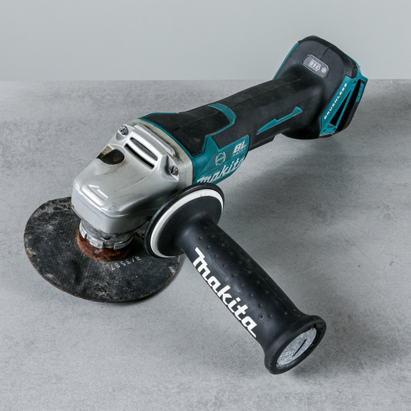 Vinkelslip, Makita DGA508