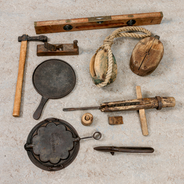 Parti, verktyg, block m.m. 