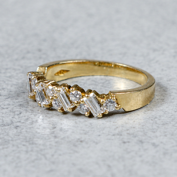 Diamantring, Guld 18k, 3.3g, 0.72ct