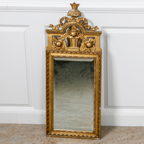 Spegel, gustaviansk stil, C Friberg, 1900-talets mitt
