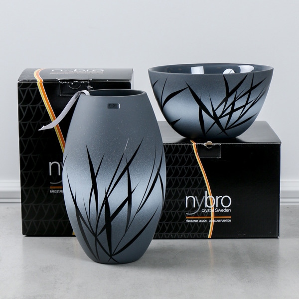 Anders Lindblom, vas och skål, Nybro Crystal Sweden, i kartong med etikett