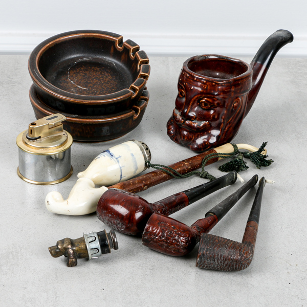 Pipor, Ratos, 3 st samt pipställ, askfat och tändare