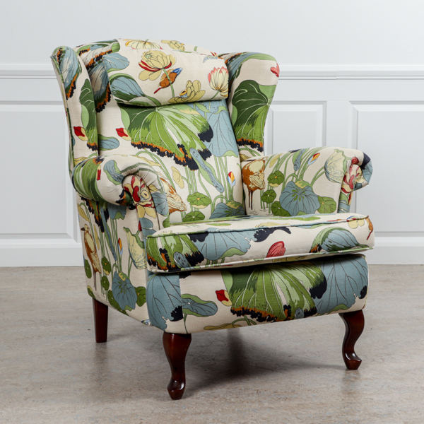 Öronlappsfåtölj, textil GP & J Baker "Lotus", Bröderna Andersson