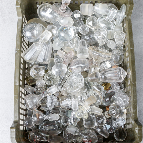  Karaffproppar, kristall, 1800/1900-tal