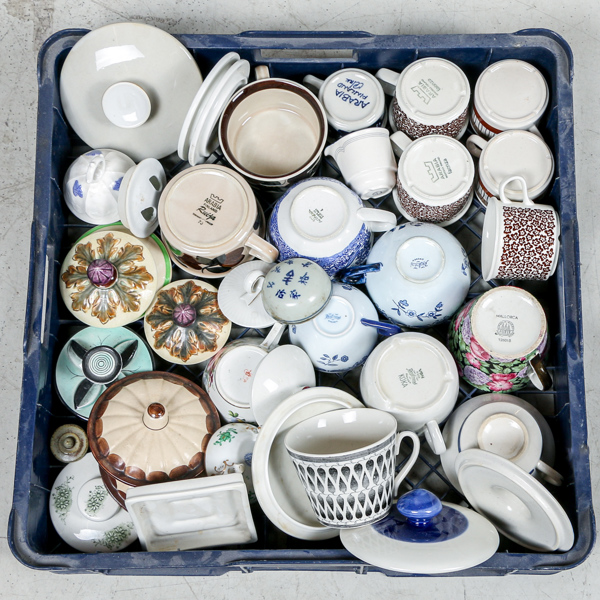 Parti Kaffe- & tekoppar, lock, olika modeller