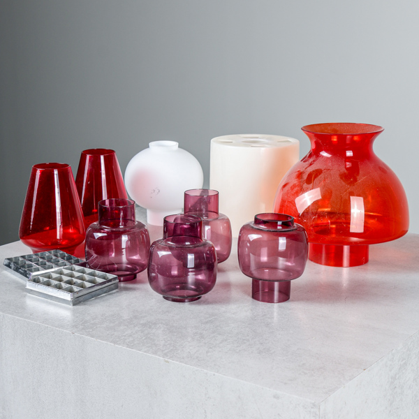 Lampkupor, bla Hans Agne Jakobsson, Nanny Still 