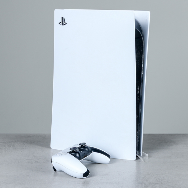 Playstation 5, spelkonsol