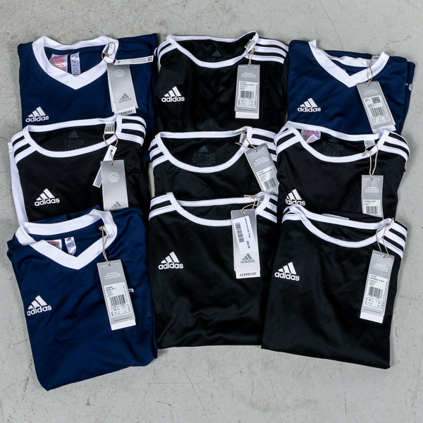 T-shirts, 9 st, Adidas, strl 140-150 cl